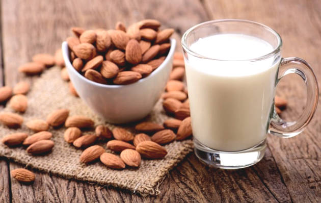 7 benefits of almond milk