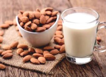 7 benefits of almond milk